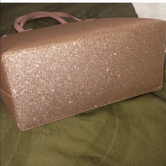 🧞‍♂️ Kate Spade Large glitter tote - Picture 4 of 5